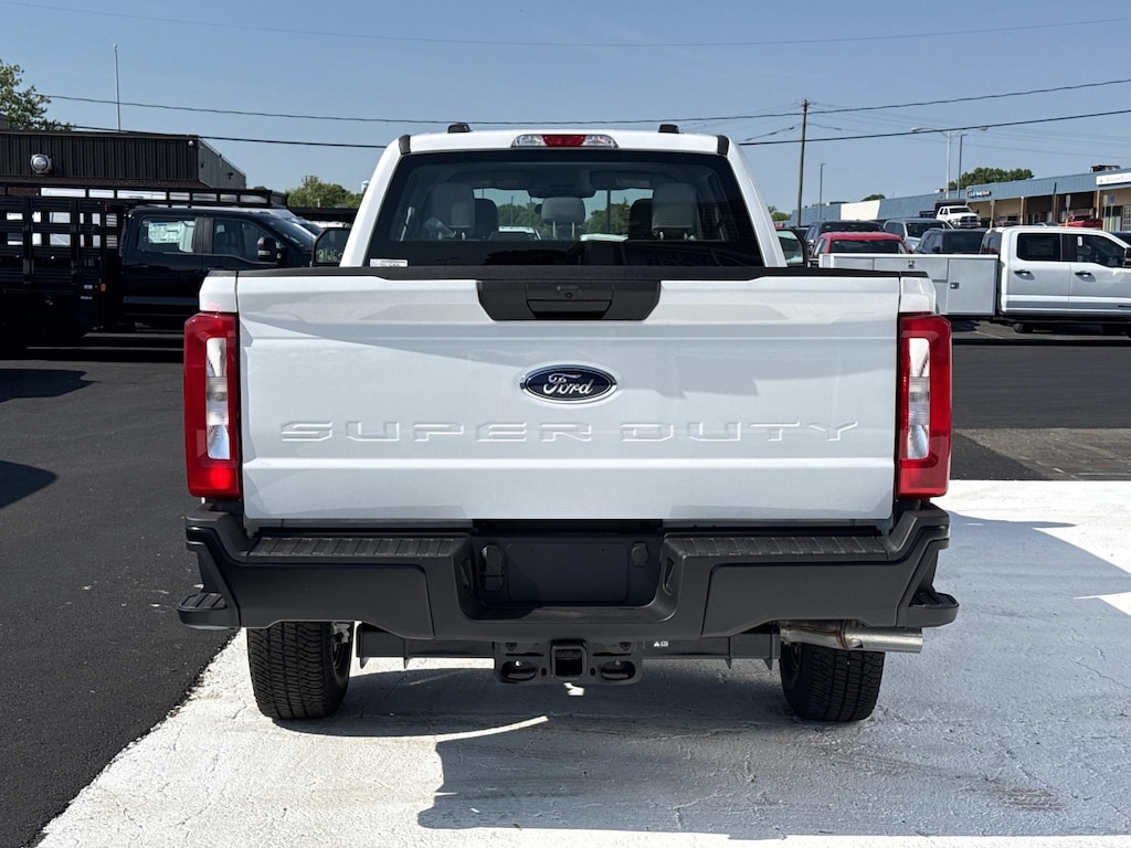 New 2026 Ford F-250 XL Crew Cab 4x4 W/ 8 Bed Crew Cab Pickup