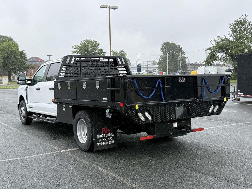 New 2024 Ford F-350 XL Crew Cab 4x2 w/ 10 Contractors Flatbed Flatbed