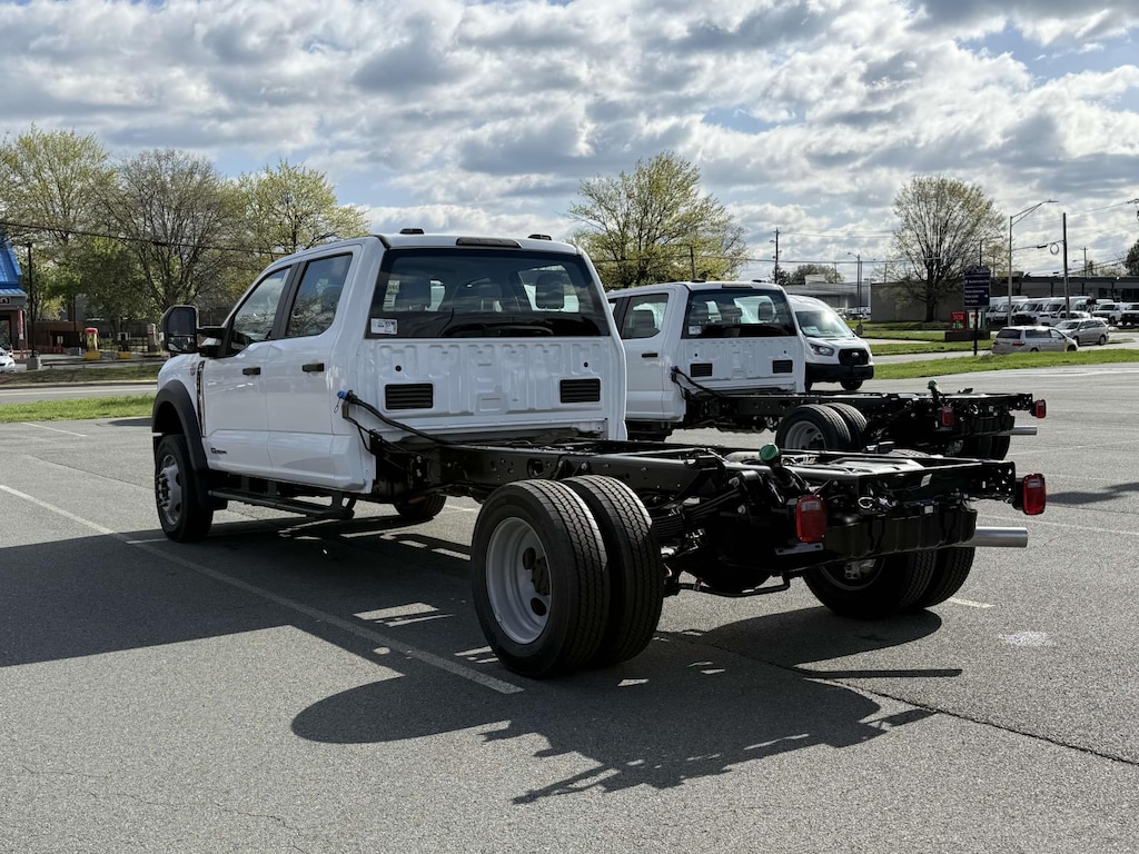 New 2025 Ford F-550 XL Crew Cab 4x4 Bare Chassis 84 CA Crew Cab Chassis-Cab