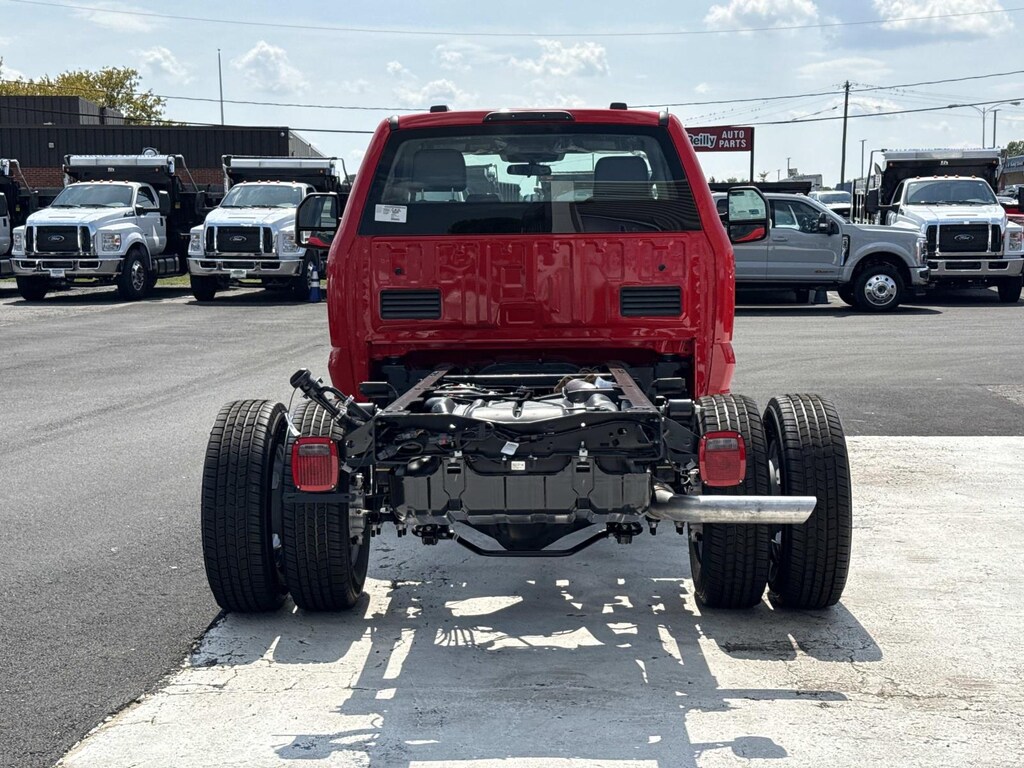 New 2026 Ford Super Duty F-350 DRW Regular Cab Chassis-Cab