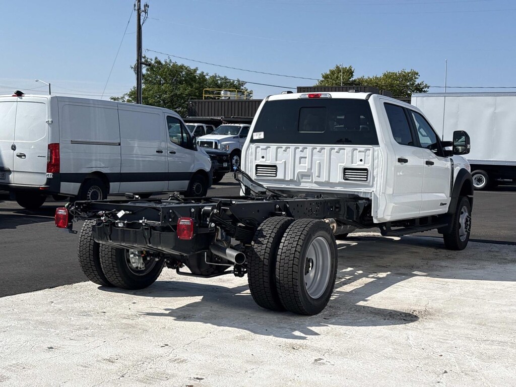 New 2026 Ford Super Duty F-550 DRW Crew Cab Chassis-Cab