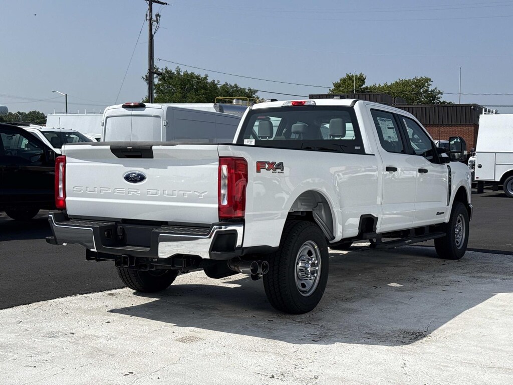 New 2026 Ford Super Duty F-350 SRW Crew Cab Pickup