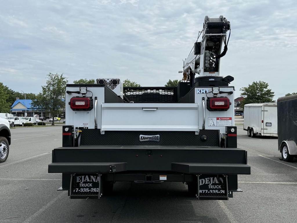 New 2024 Ford F-550 XL Super Cab 4x4 w/ 11 Mechanics Crane Body Crane