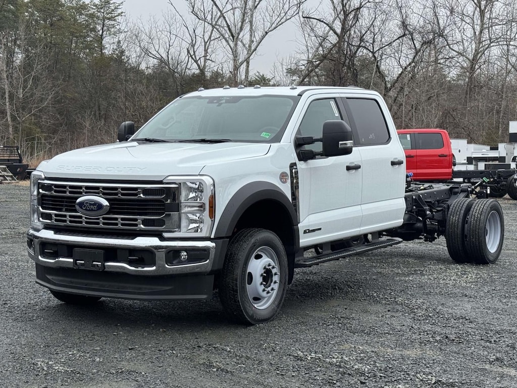 New 2026 Ford F-550 XL Crew Cab 4x2 Bare Chassis 84 CA Crew Cab Chassis-Cab