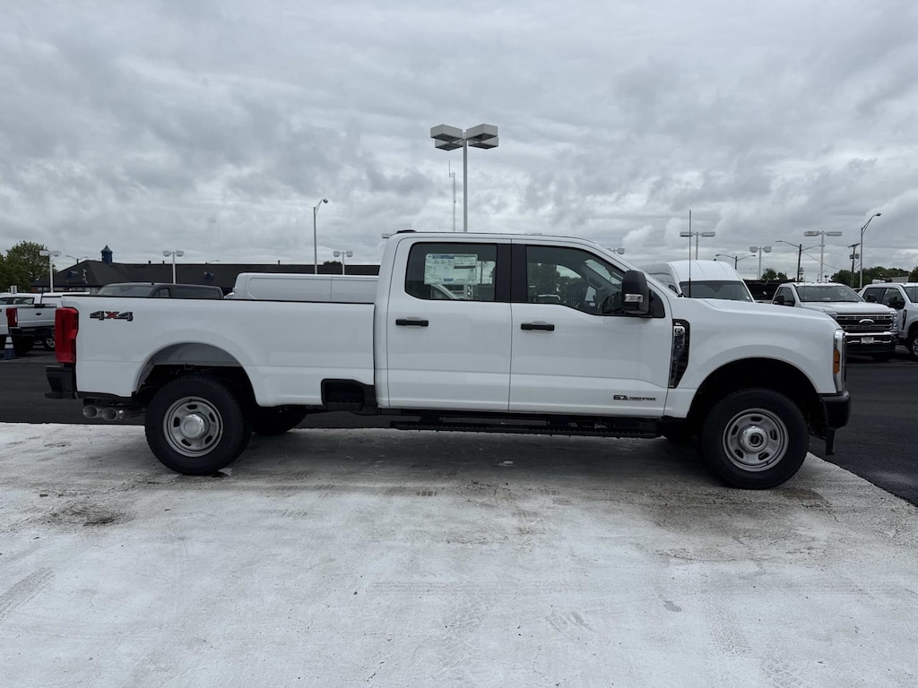 New 2026 Ford F-350 XL Crew Cab 4x4 W/ 8 Bed Crew Cab Pickup