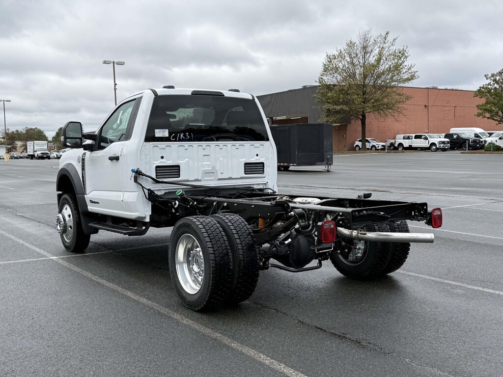 New 2026 Ford Super Duty F-450 DRW XL 4WD Reg Cab 145 WB 60 CA Regular Cab Chassis-Cab