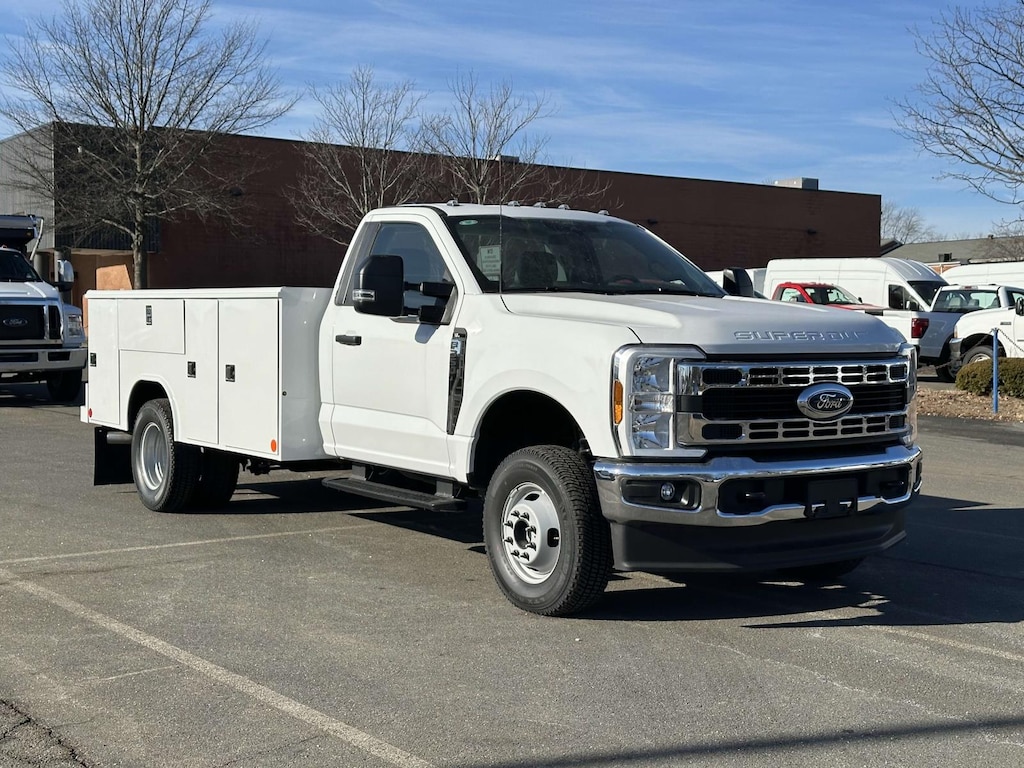 New 2024 Ford F-350 XL Regular Cab 4x4 w/ 11 Reading Service Body Service