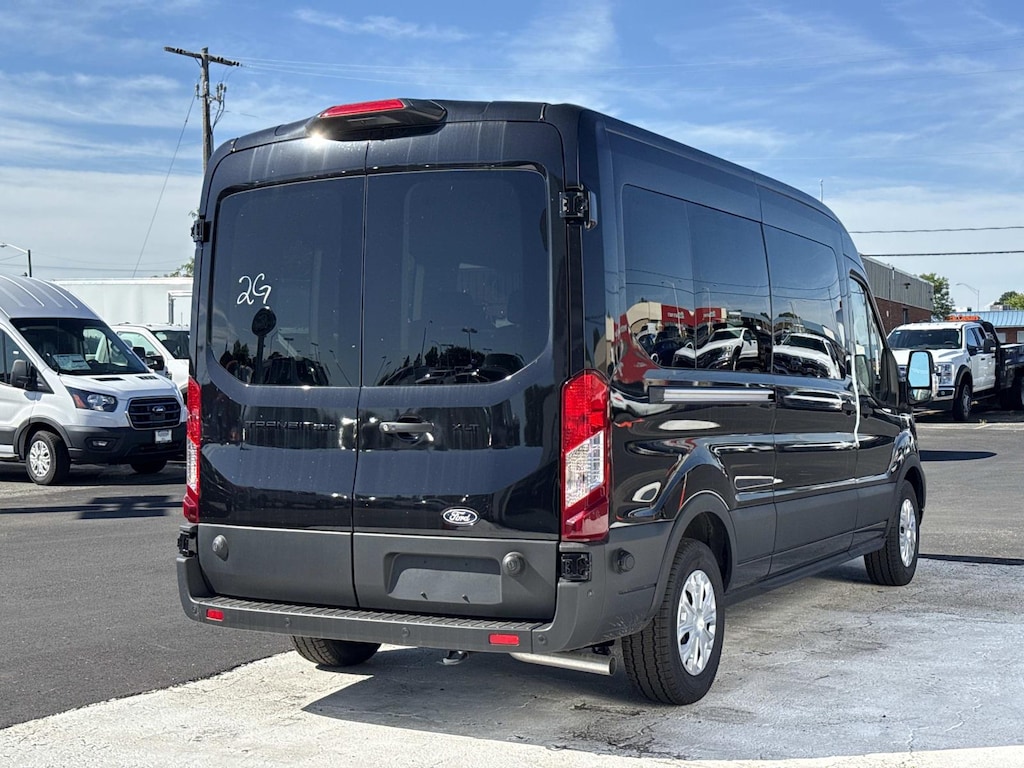 New 2026 Ford Transit Passenger Wagon RWD Mid Roof 12 Passenger Van Van