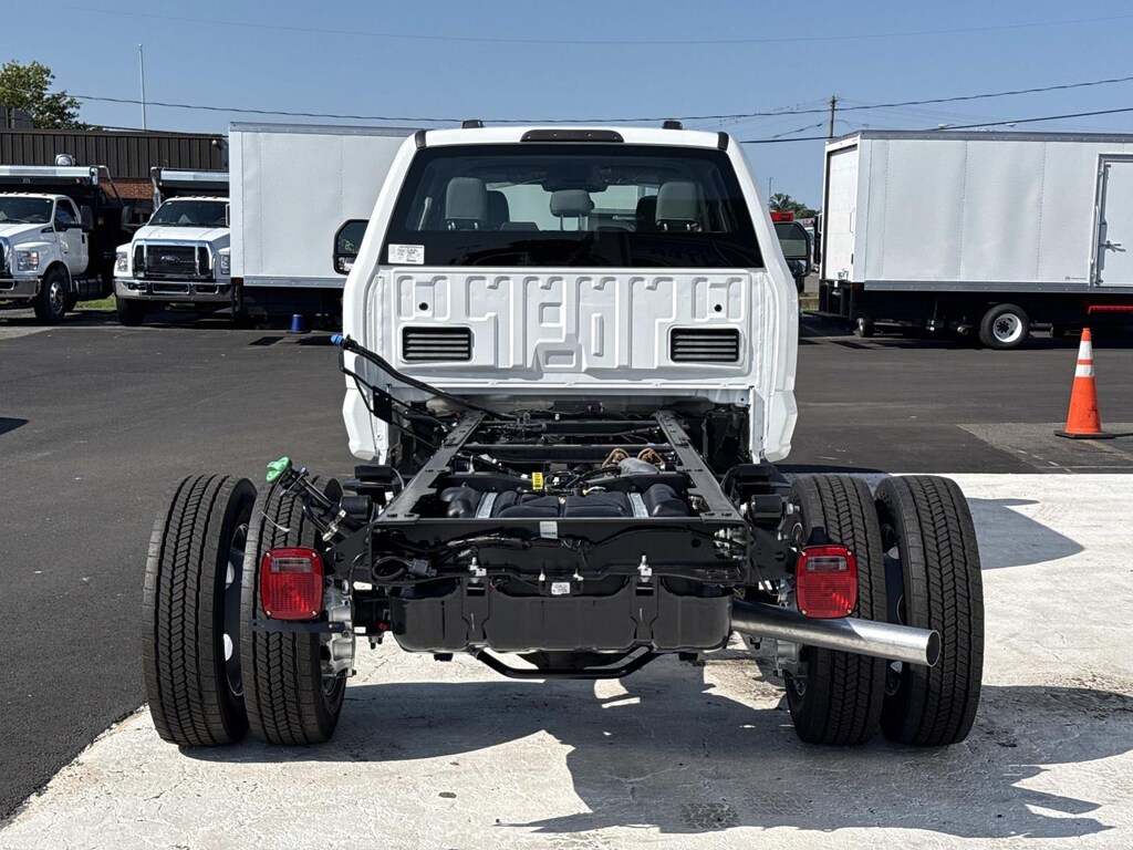 New 2026 Ford Super Duty F-550 DRW Crew Cab Chassis-Cab