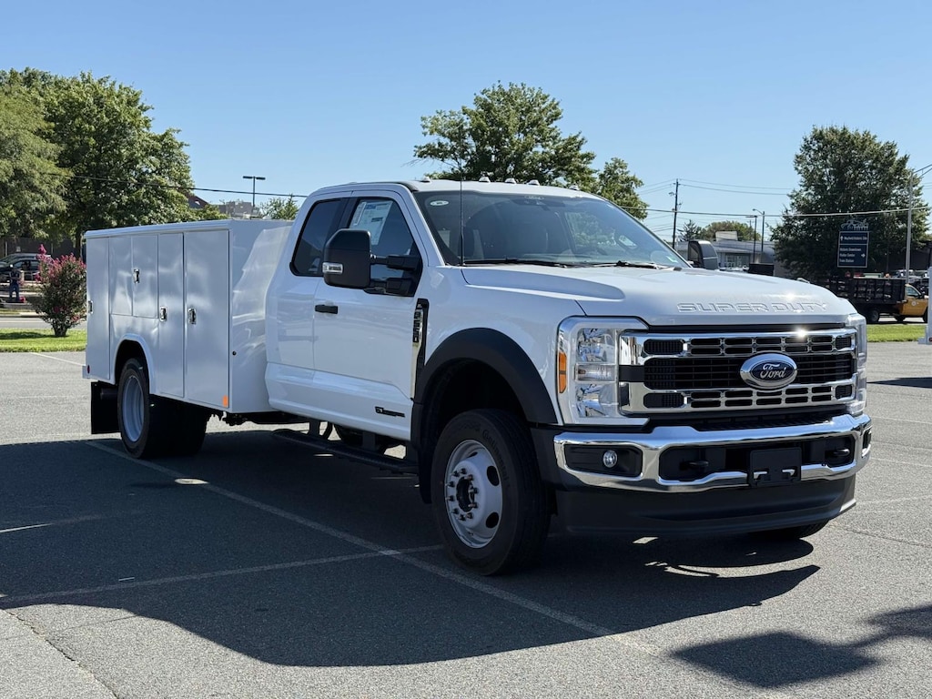 New 2025 Ford F-550 XL Super Cab 4x4 W/ 11 High Side Service Body Service