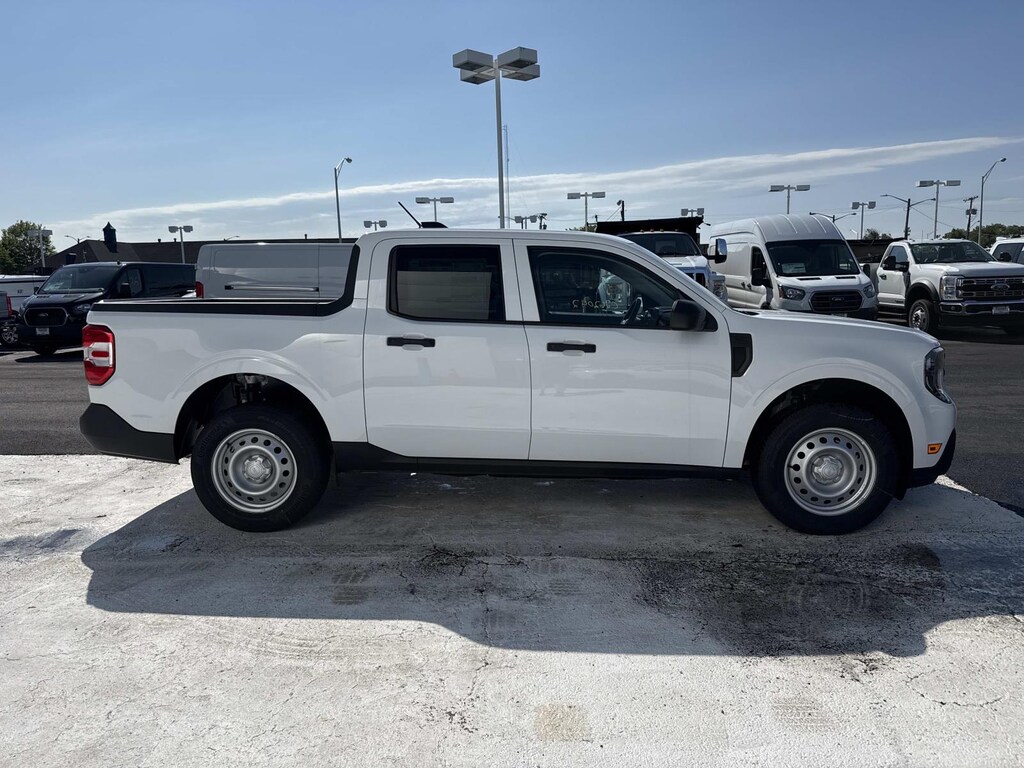 New 2026 Ford Maverick XL Crew Cab FWD Hybrid Crew Cab Pickup