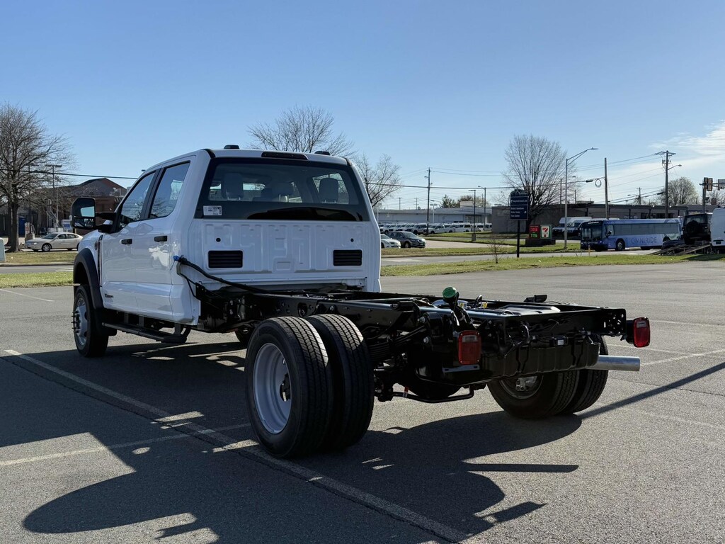 New 2025 Ford F-550 XL Crew Cab 4x4 Bare Chassis 84 CA Crew Cab Chassis-Cab