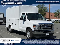 2025 Ford E-350 Cutaway 4x2 W/ 11 Reading Enclosed Service Body Service