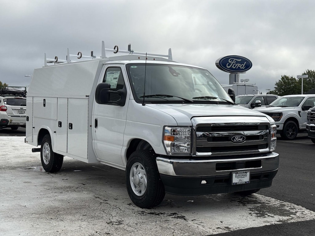 New 2026 Ford E-350 Cutaway 4x2 w/ 11 Enclosed Service Body Service