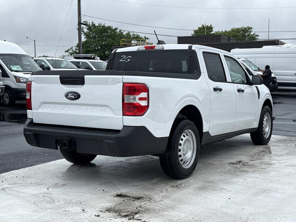New 2026 Ford Maverick XL Crew Cab AWD Hybrid Crew Cab Pickup