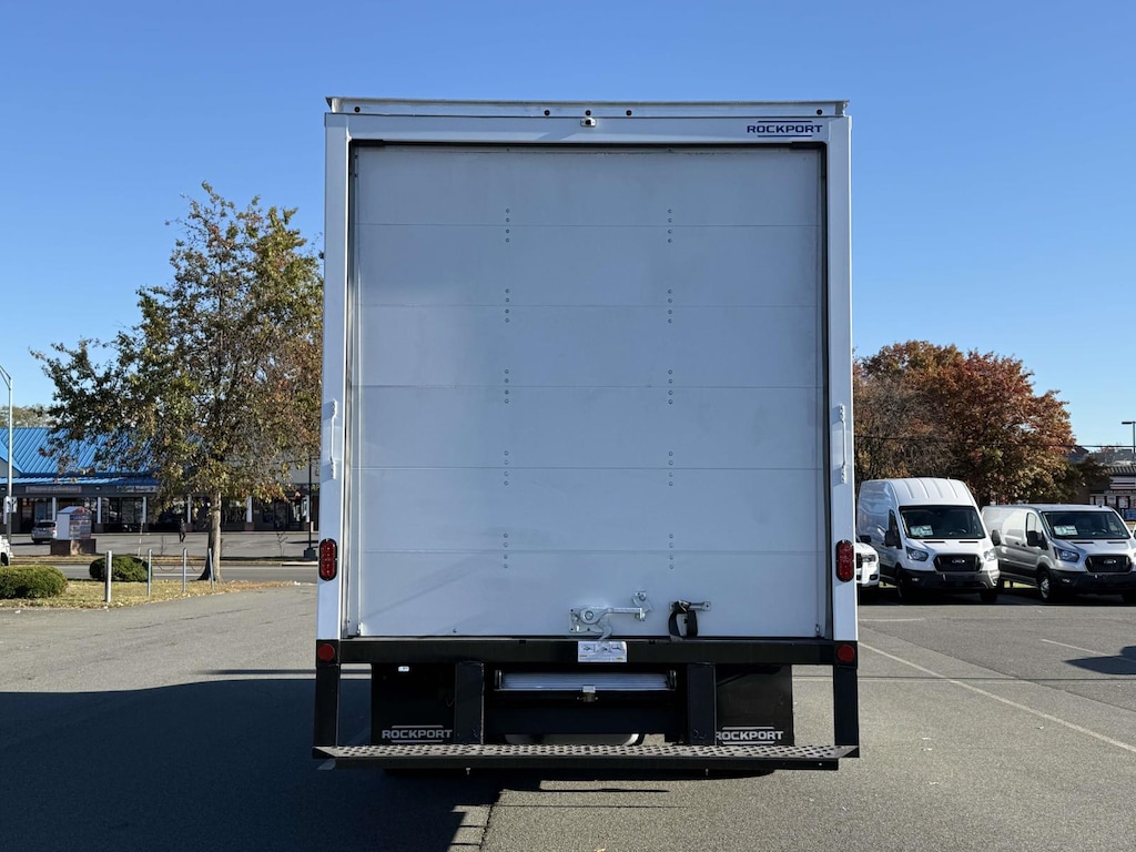 New 2026 Ford E-450SD 4x2 W/ 17 Box With Attic Box