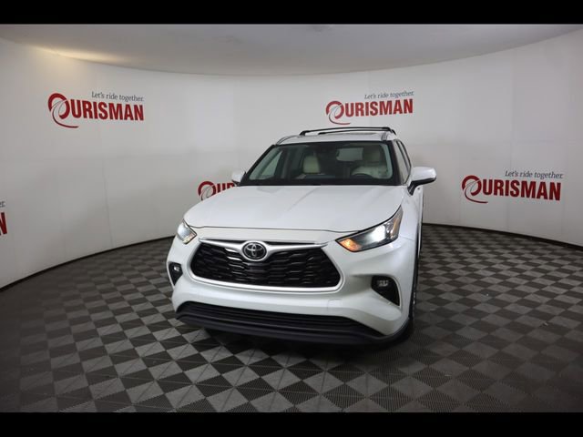 2023 Toyota Highlander SUV 