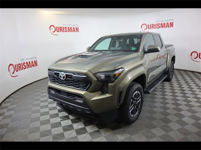 2024 Toyota Tacoma Base photo 2