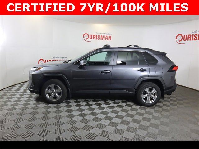 2024 Toyota RAV4 XLE photo 4