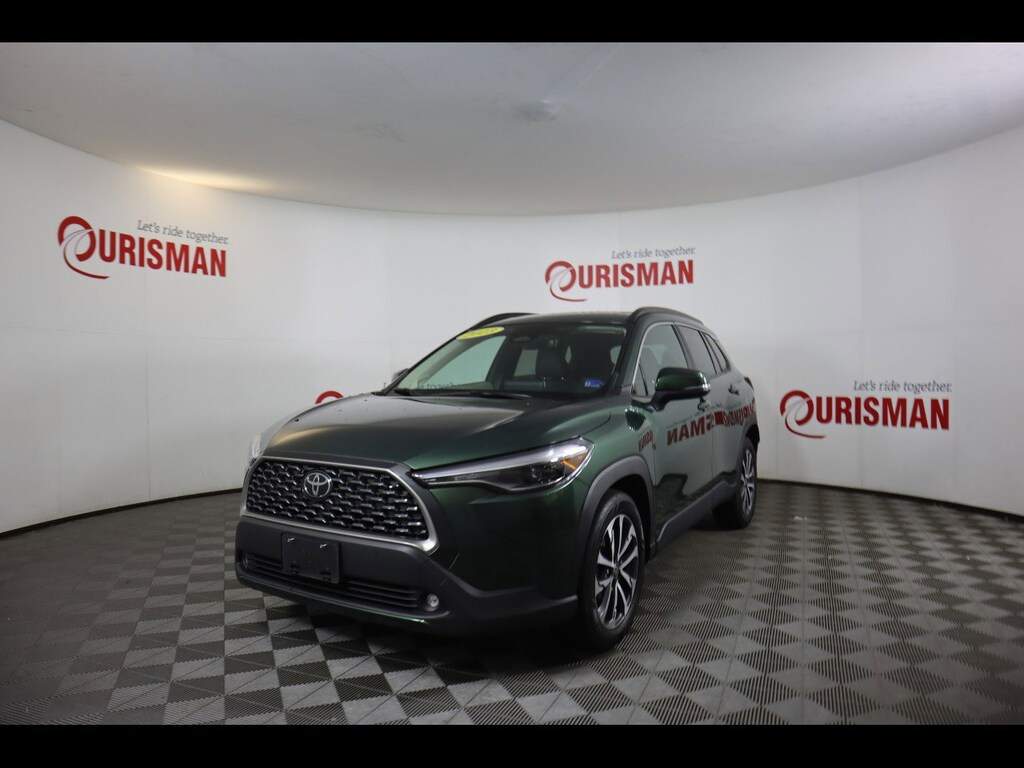 Used 2023 Toyota Corolla Cross XLE SUV
