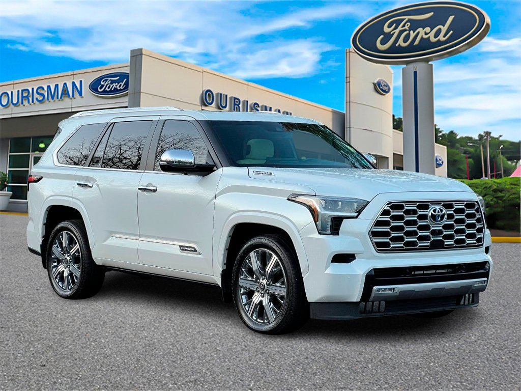 2024 Toyota Sequoia Capstone's photo