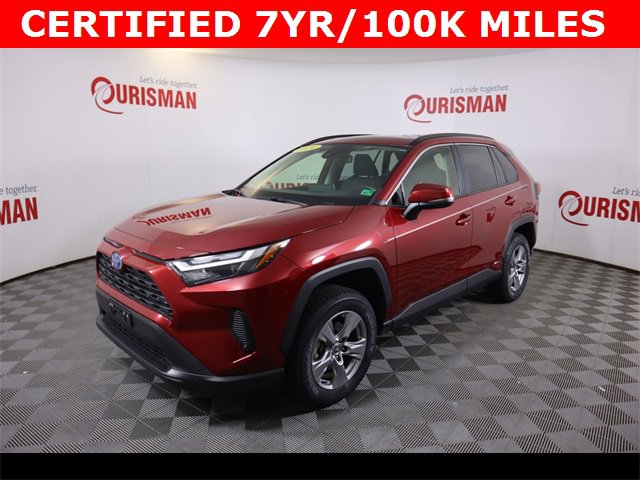 2024 Toyota RAV4 Hybrid XLE photo 3