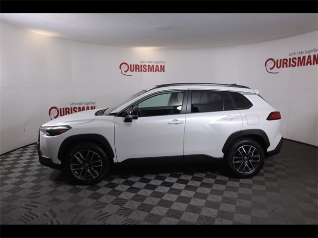 2026 Toyota Corolla Cross XLE photo 4