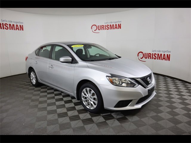 2019 Nissan Sentra S photo 3