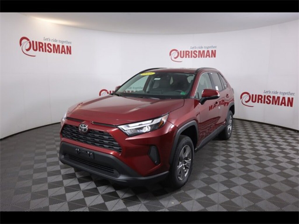 Used 2025 Toyota RAV4 Hybrid XLE SUV