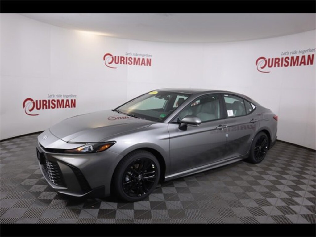 Used 2026 Toyota Camry SE Sedan