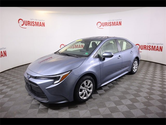 2025 Toyota Corolla Hybrid LE photo 2