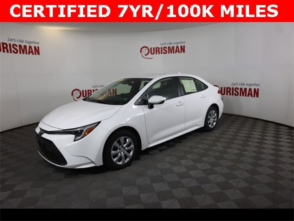 Used 2025 Toyota Corolla Hybrid LE Sedan