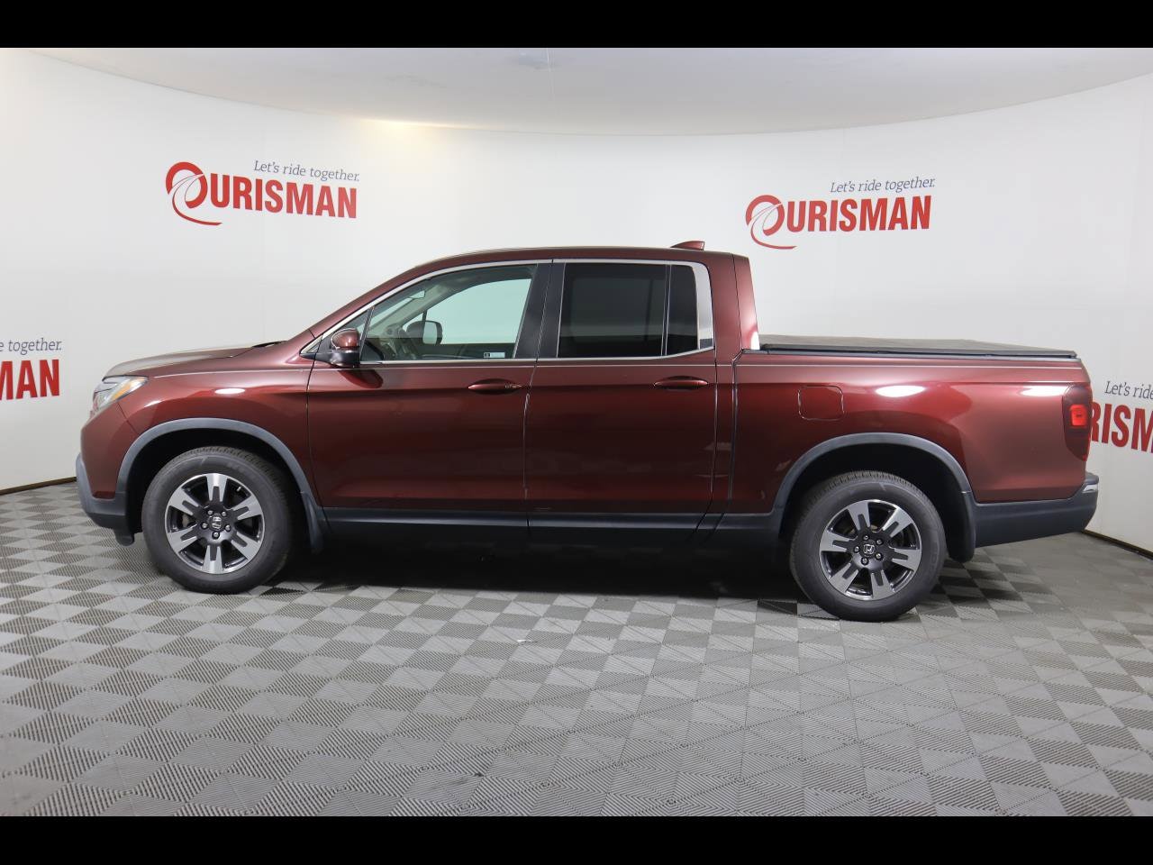 Used 2019 Honda Ridgeline RTL with VIN 5FPYK3F58KB037472 for sale in Fairfax, VA