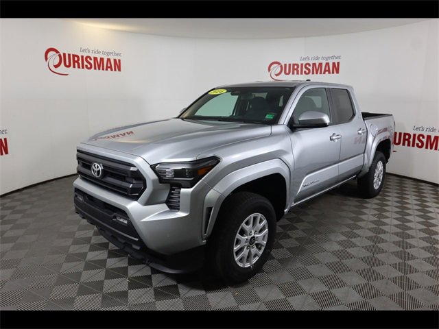2024 Toyota Tacoma SR5 4x4 photo 3