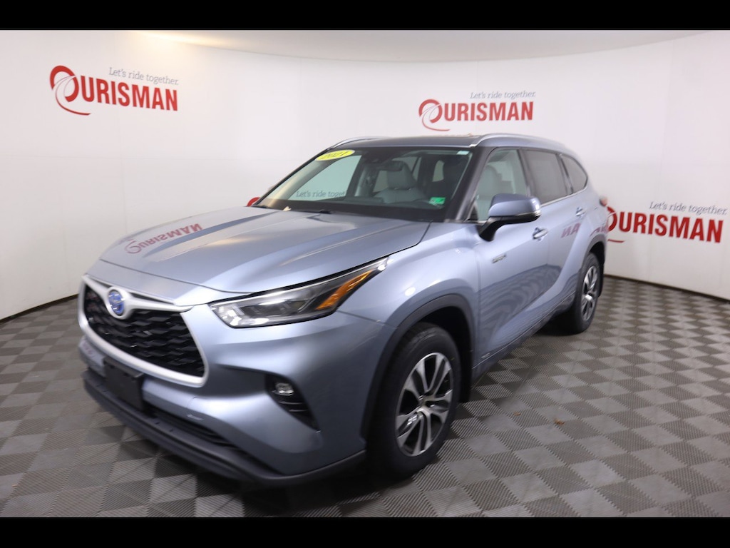 Used 2024 Toyota RAV4 Hybrid XLE Premium SUV