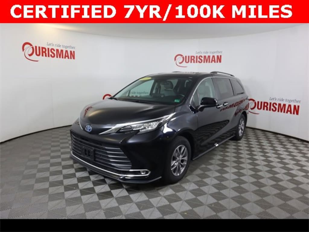 Used 2023 Toyota Sienna XLE 7 Passenger Van Passenger Van
