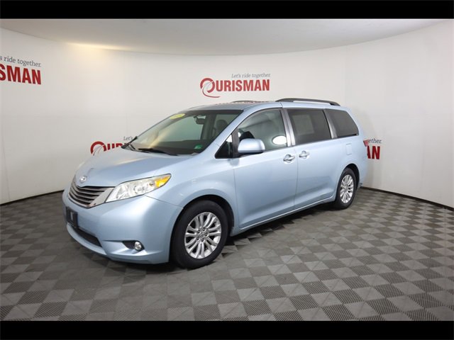 2015 Toyota Sienna Van 