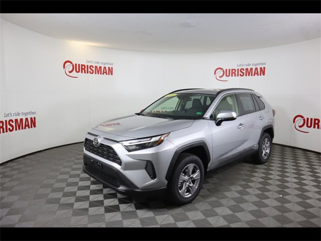 2025 Toyota RAV4 Hybrid XLE photo 2