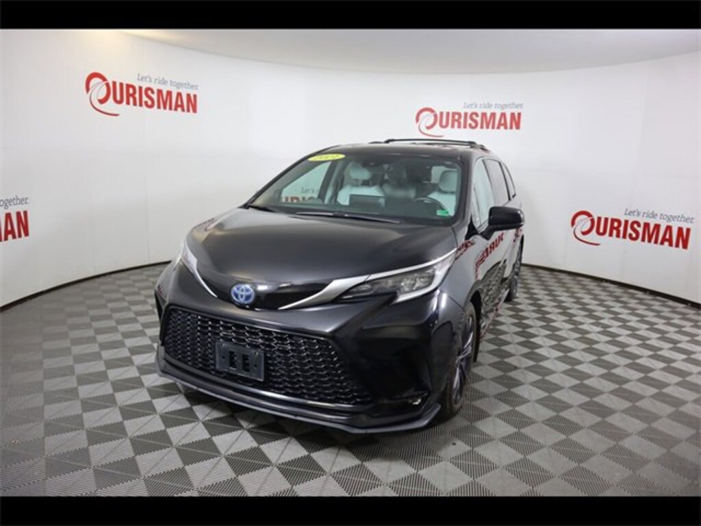 Used 2021 Toyota Sienna XSE 7 Passenger Van