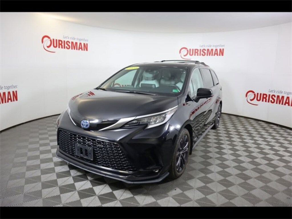 Used 2021 Toyota Sienna XSE 7 Passenger Van