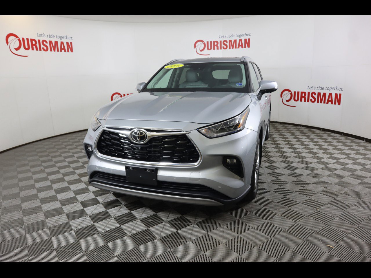 2025 Toyota Highlander SUV 