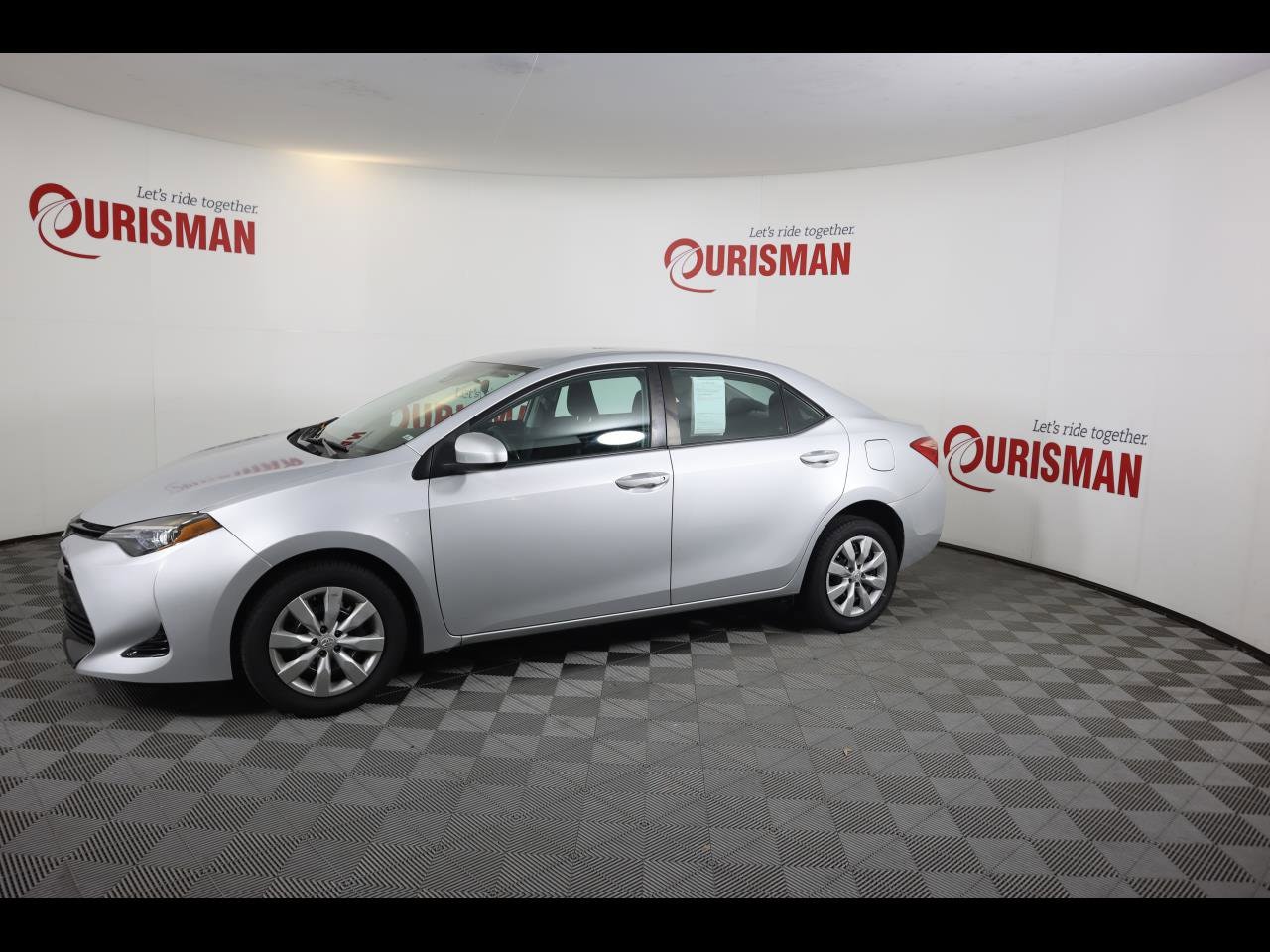 Used 2018 Toyota Corolla LE with VIN 2T1BURHE9JC084148 for sale in Fairfax, VA