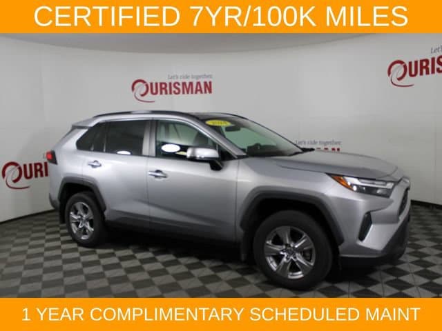 2024 Toyota RAV4 XLE - Photo 10