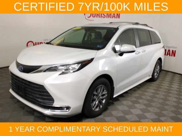 2022 Toyota Sienna Van Passenger Van 