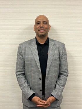 Staff member Brahim Zit from ID_9dbb58692d21