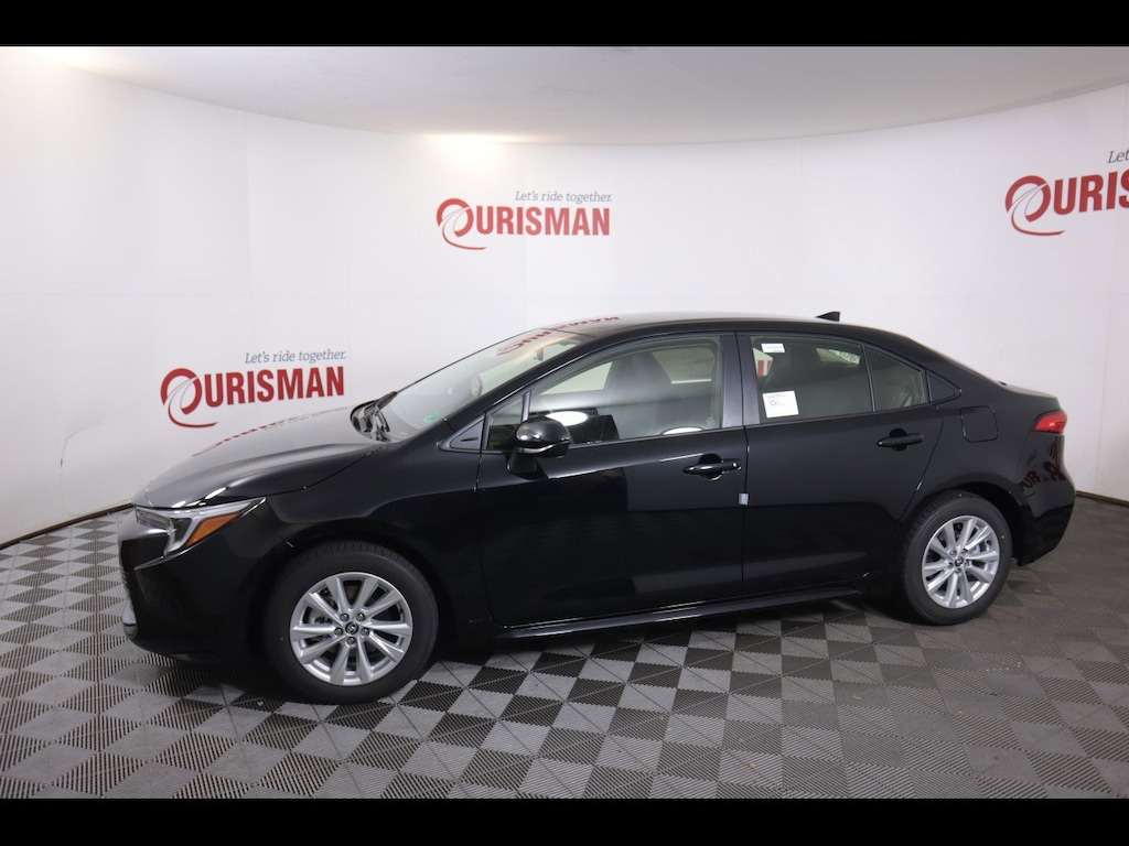 Used 2026 Toyota Corolla Hybrid LE Sedan