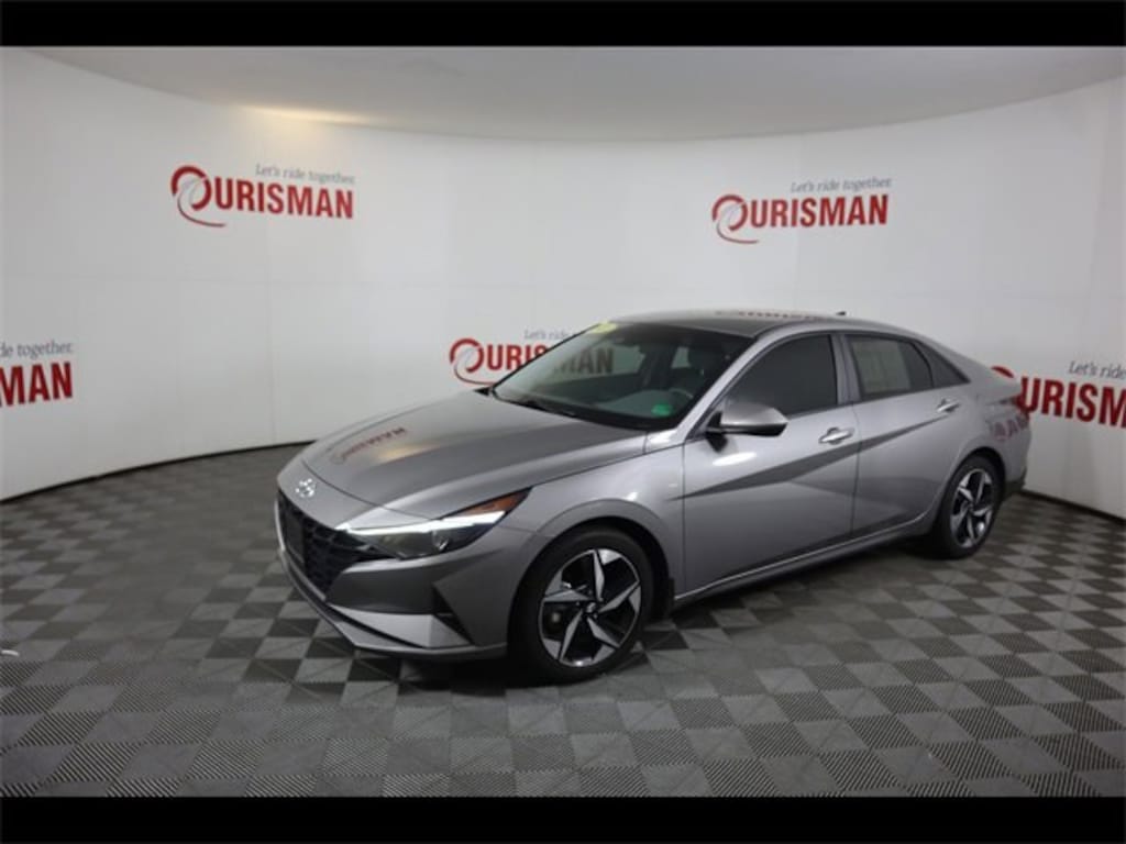 Used 2023 Hyundai Elantra SEL Sedan