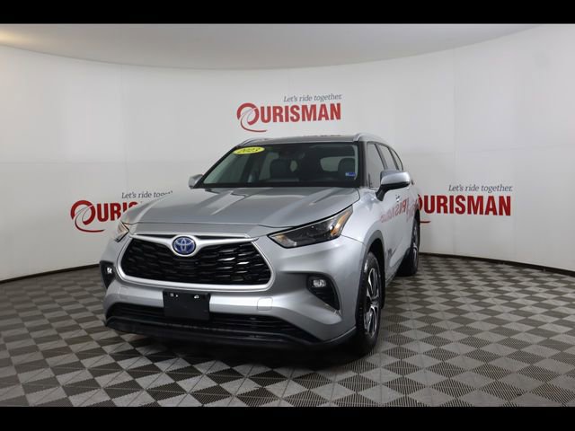 2023 Toyota Highlander Hybrid SUV 