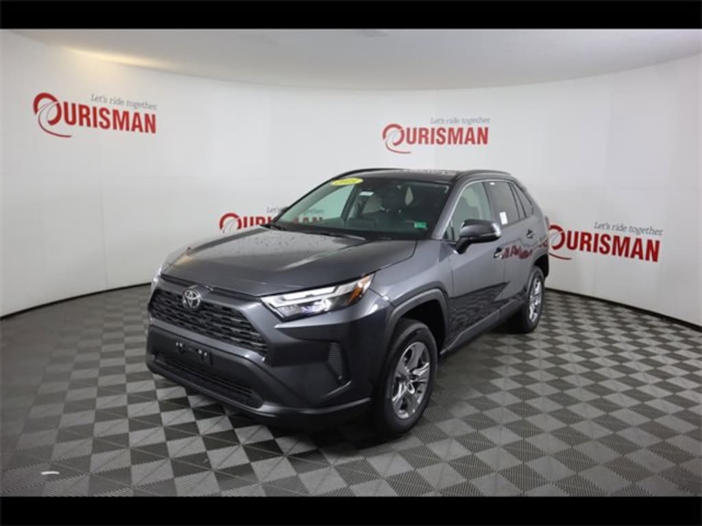 Used 2025 Toyota RAV4 XLE SUV