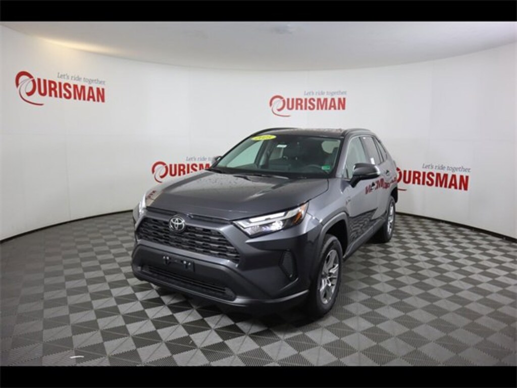 Used 2025 Toyota RAV4 XLE SUV